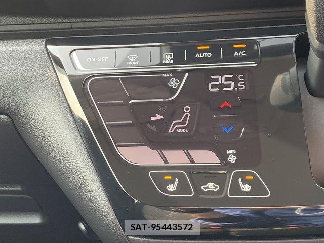 Mitsubishi EK X 2019-04 6675804-13