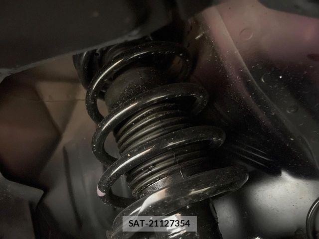 Mitsubishi EK X 2019-04 6675803-19