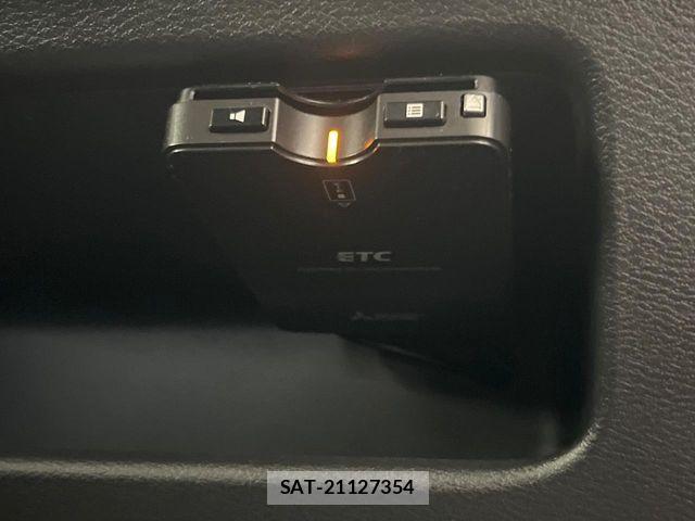 Mitsubishi EK X 2019-04 6675803-4