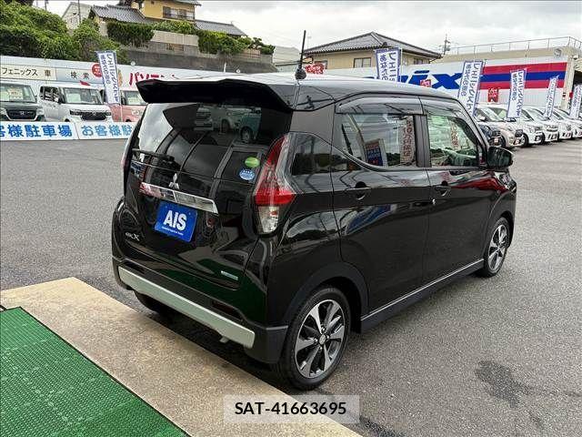 Mitsubishi EK X 2021-04 7217919-2
