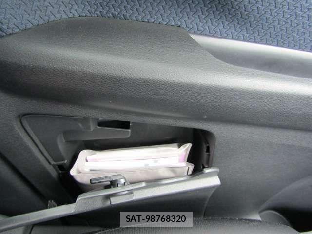 Mitsubishi EK X 2020-12 7250634-16