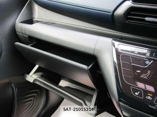 Mitsubishi EK X 2020-12 7271400-17