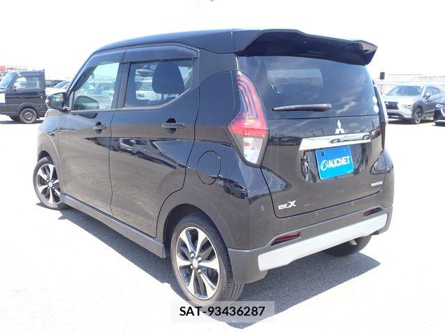 Mitsubishi EK X 2021-03 7357638-2