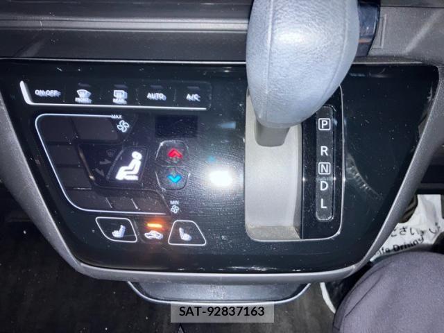 Mitsubishi EK X 2019-07 7392023-16