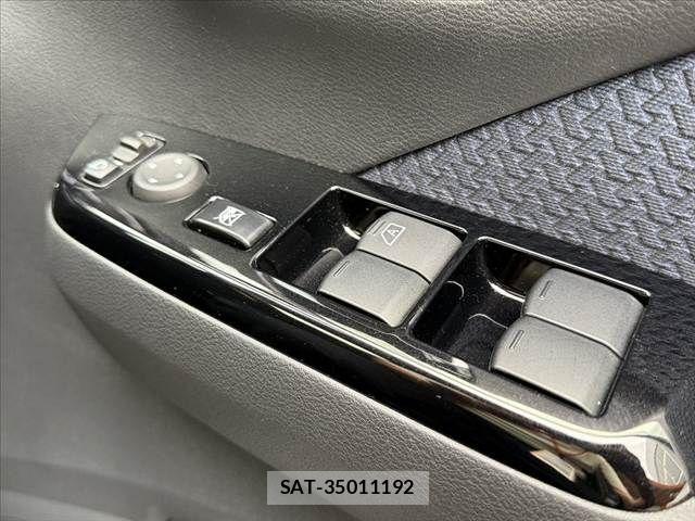 Mitsubishi EK X 2019-10 7454111-26