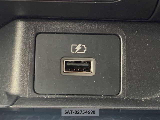 Mitsubishi EK X 2022-05 7616339-7