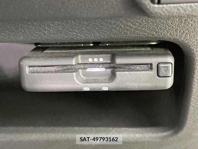 Mitsubishi EK X 2019-05 7616338-6