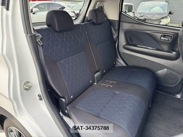 Mitsubishi EK X 2020-10 7722949-7
