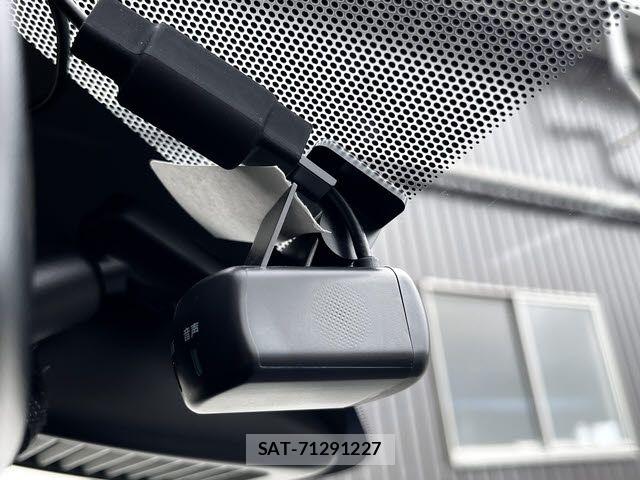 Mitsubishi EK X 2021-05 7876277-11
