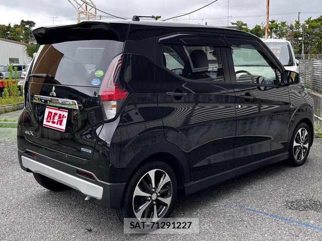 Mitsubishi EK X 2021-05 7876277-2