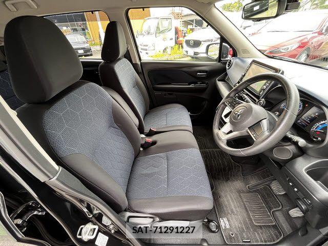 Mitsubishi EK X 2021-05 7876277-3