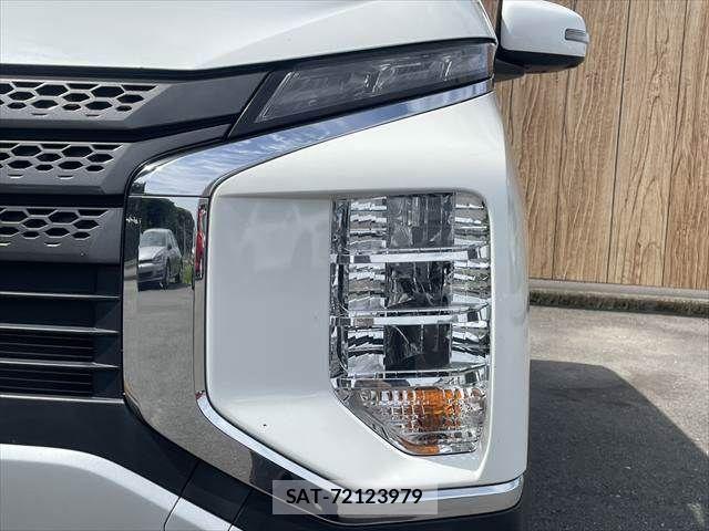 Mitsubishi EK X 2019-04 8098999-21