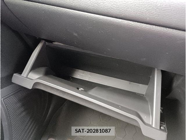 Mitsubishi EK X 2019-09 8098998-15
