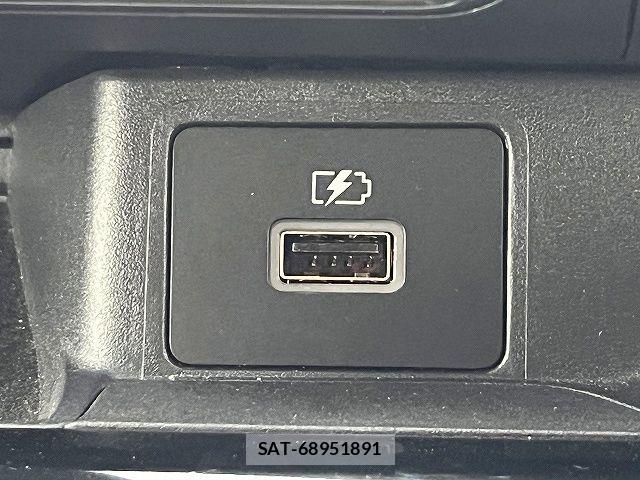 Mitsubishi EK X 2020-10 8098995-23