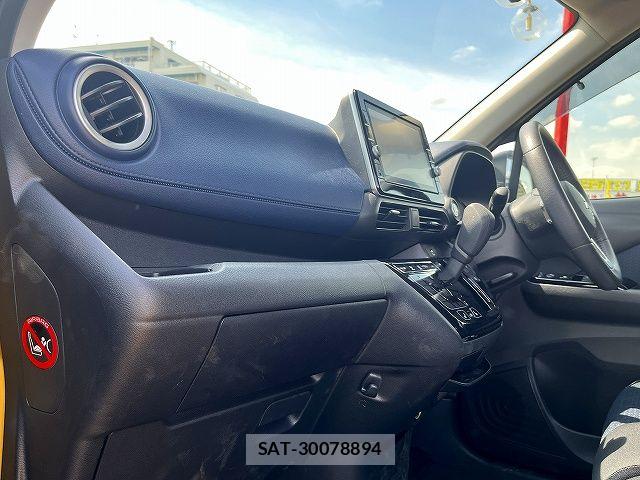 Mitsubishi EK X 2019-09 8098993-18