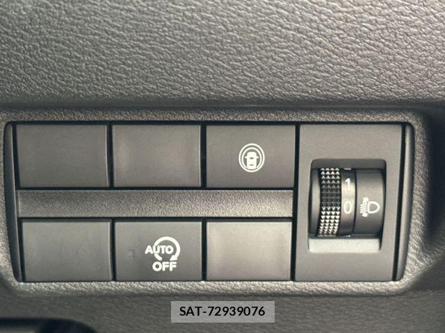 Mitsubishi EK X 2020-02 8207384-21
