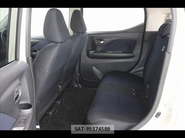 Mitsubishi EK X 2021-05 8314303-12