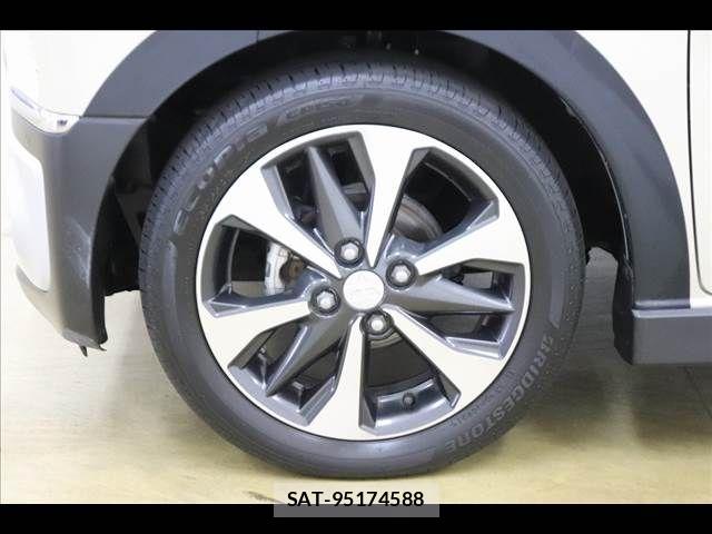 Mitsubishi EK X 2021-05 8314303-23