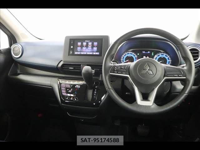 Mitsubishi EK X 2021-05 8314303-28