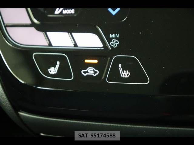 Mitsubishi EK X 2021-05 8314303-3
