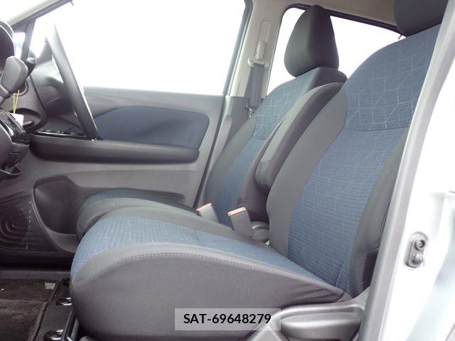 Mitsubishi EK X 2023-04 8457414-17