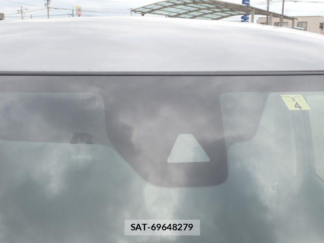 Mitsubishi EK X 2023-04 8457414-22