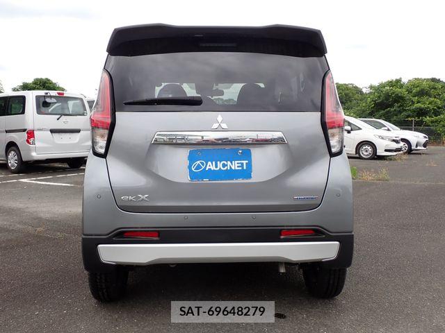 Mitsubishi EK X 2023-04 8457414-5