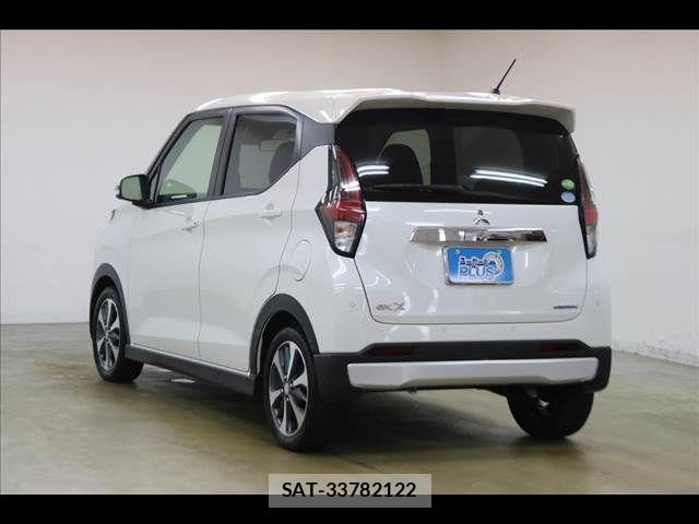 Mitsubishi EK X 2019-06 8741851-19