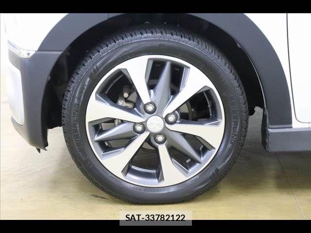 Mitsubishi EK X 2019-06 8741851-23
