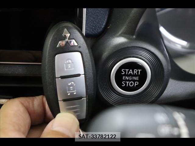 Mitsubishi EK X 2019-06 8741851-3