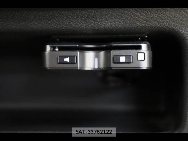 Mitsubishi EK X 2019-06 8741851-4