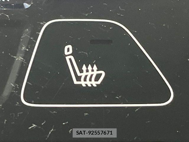 Mitsubishi EK X 2019-09 8879606-7