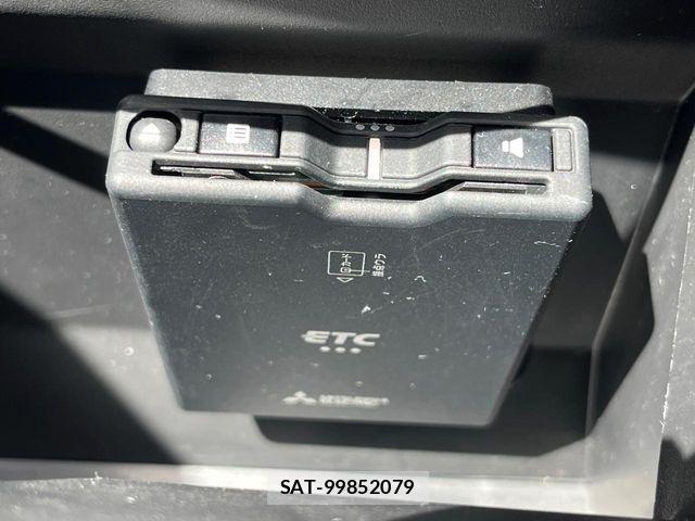 Mitsubishi EK X 2022-01 8879605-6