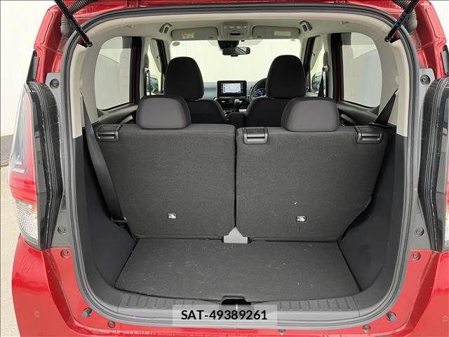 Mitsubishi EK X 2020-03 8879607-28