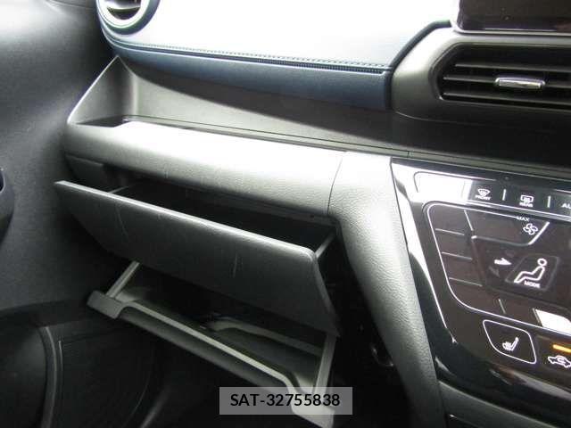 Mitsubishi EK X 2020-11 1318057-12