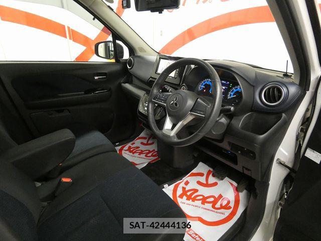 Mitsubishi EK X 2020-03 5867084-9