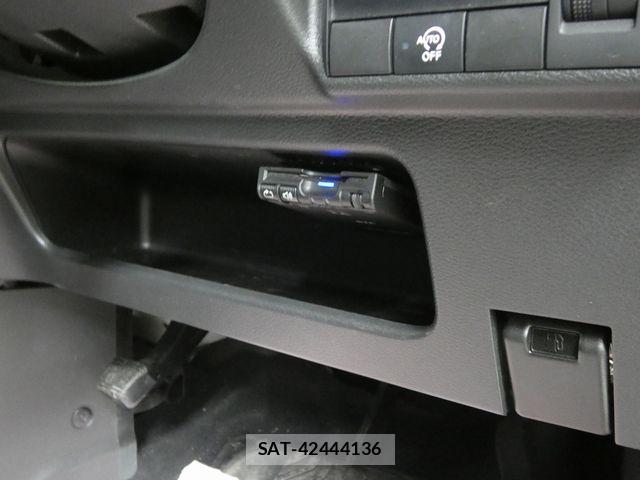Mitsubishi EK X 2020-03 5867084-14