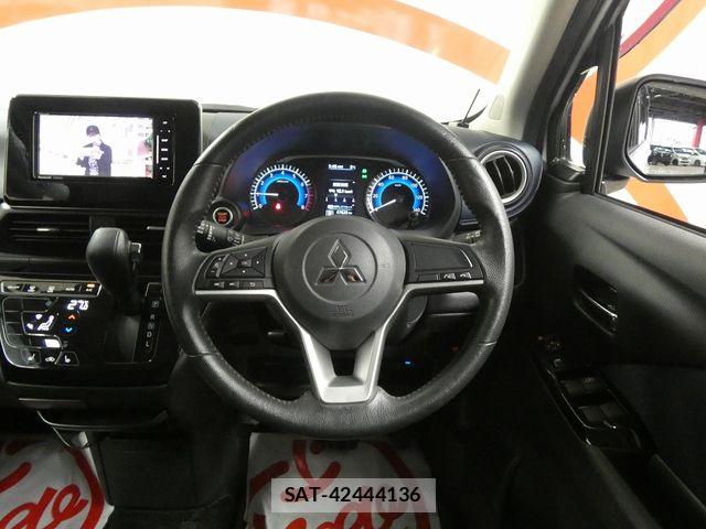 Mitsubishi EK X 2020-03 5867084-6