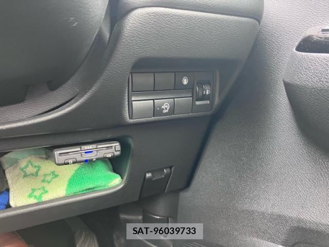 Mitsubishi EK X 2019-07 7058382-18