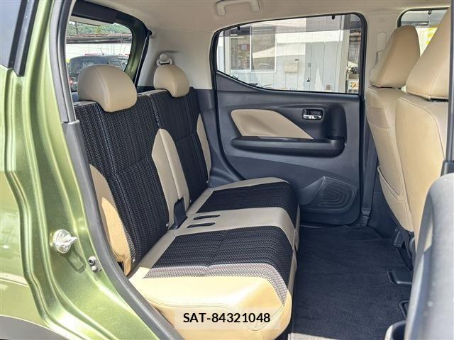 Mitsubishi EK X 2023-06 7217920-25