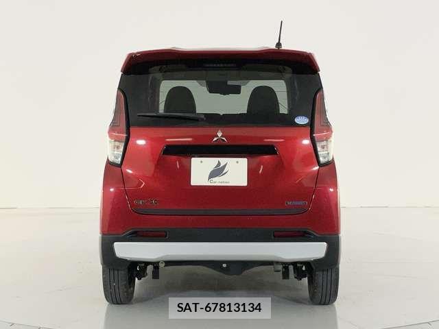 Mitsubishi EK X 2021-06 7616343-4