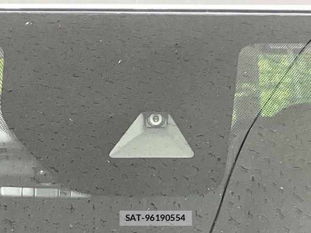 Mitsubishi EK X 2022-11 7876281-4