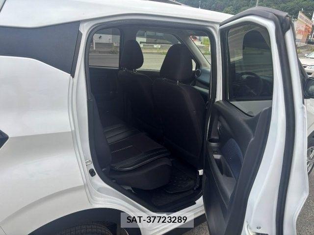 Mitsubishi EK X 2020-11 7979128-3