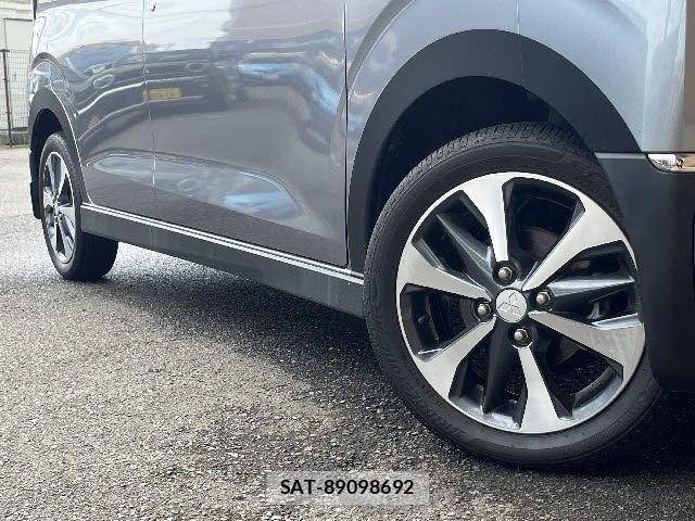 Mitsubishi EK X 2019-09 8035364-26