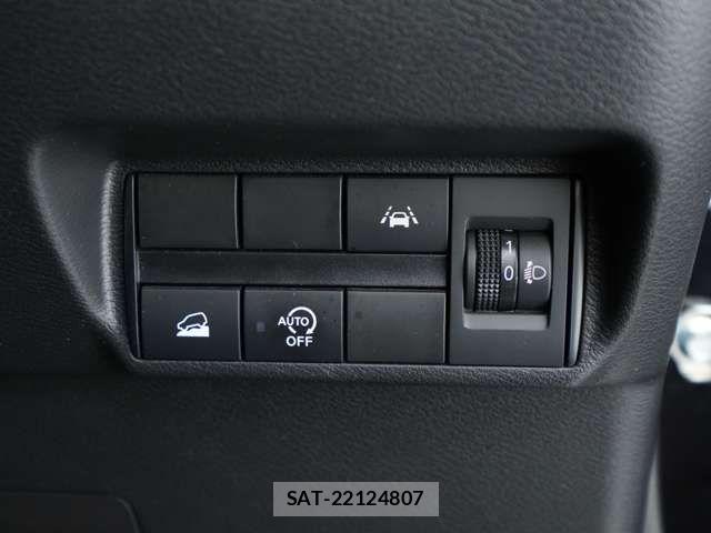 Mitsubishi EK X 2020-10 8207385-9