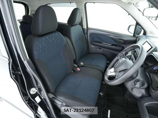 Mitsubishi EK X 2020-10 8207385-4