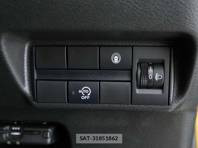 Mitsubishi EK X 2019-06 8245124-11