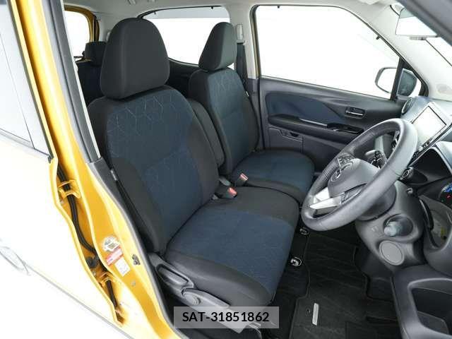 Mitsubishi EK X 2019-06 8245124-5