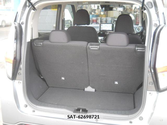Mitsubishi EK X 2019-05 8412177-16