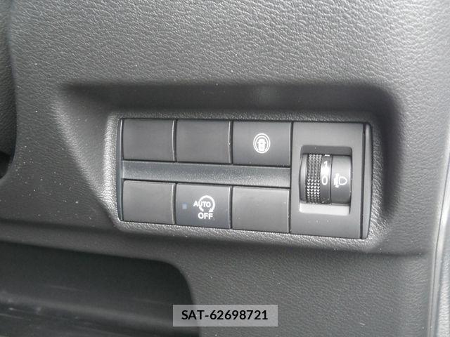 Mitsubishi EK X 2019-05 8412177-22
